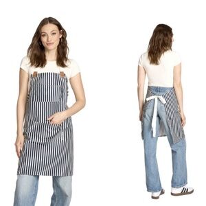 NWT Business & Pleasure The Apron
